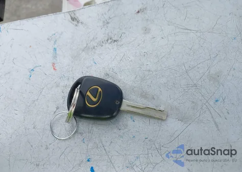 2004 Lexus Es 330 из США, поврежденный, VIN JTHBA30G445029061